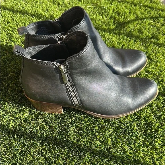 Lucky Brand Black Ankle Boots Women’s Size 7 1/2 - Picture 2 of 6